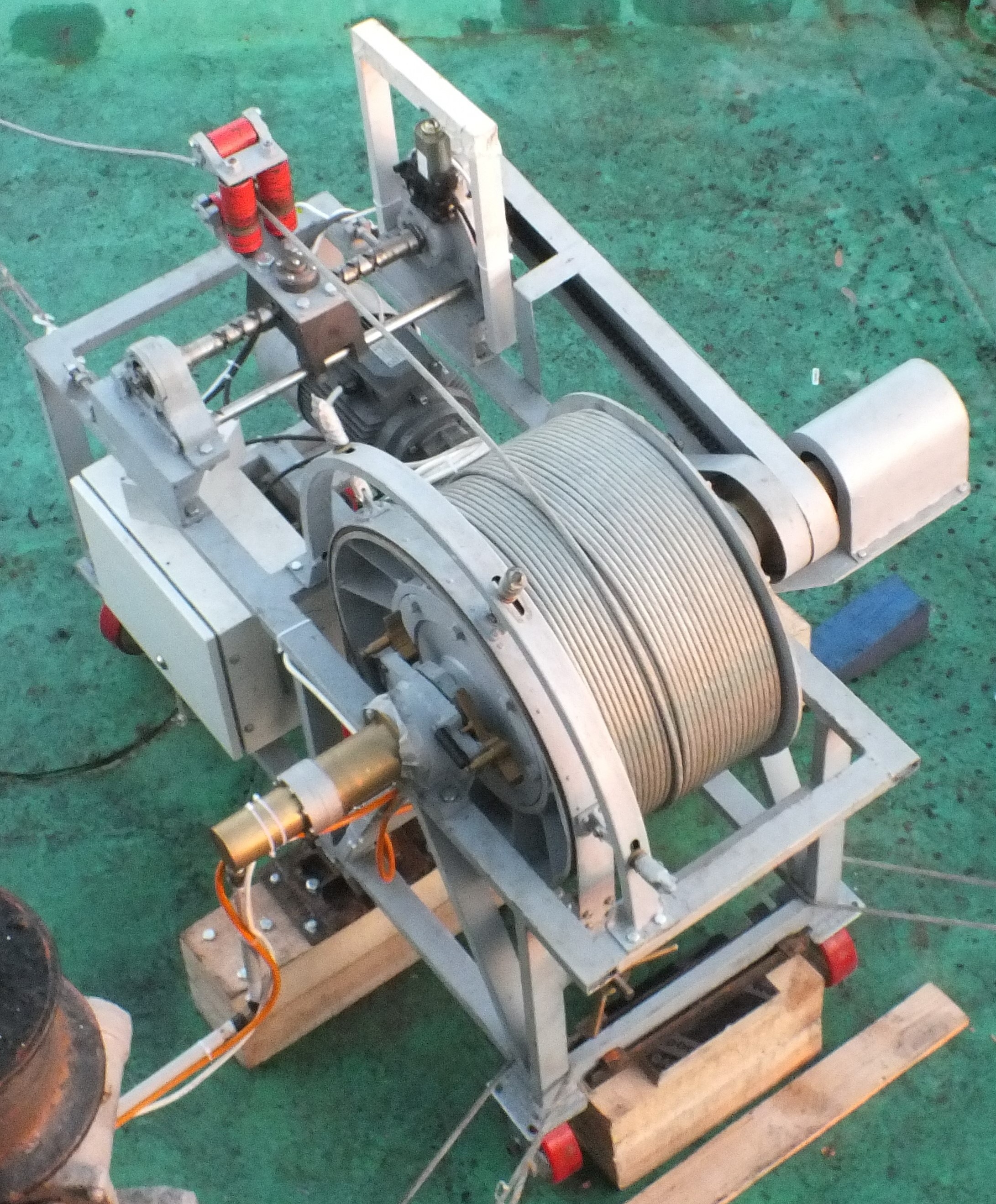 Внешний вид лебёдки